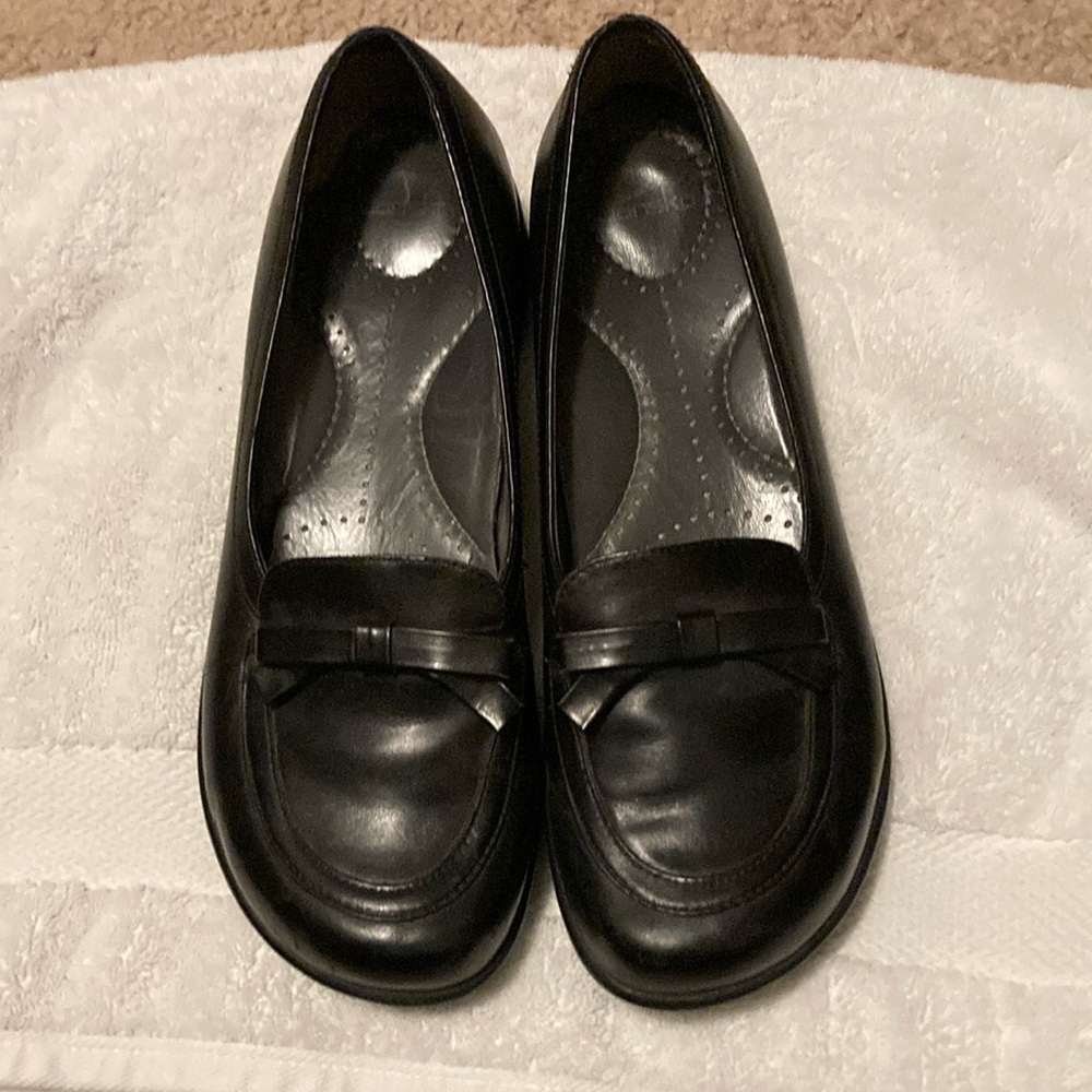 Dansko Black Loafers, Size 9 (40)